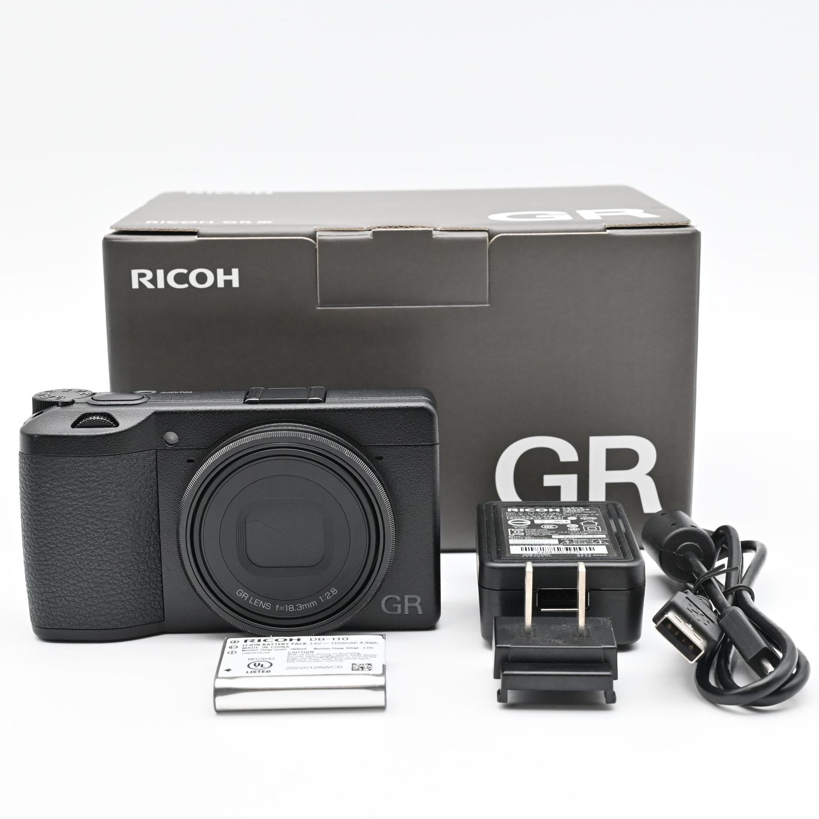 RICOH GR III ショット数 12回 - メルカリ