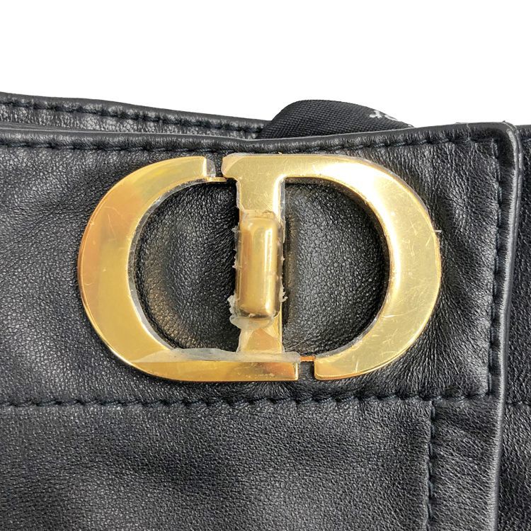 Christian Dior クリスチャンディオール CDバックル ハーフ ショート