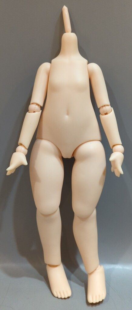 ImomoDoll 1/4 Girl body (肉肉兎) ノーマル肌