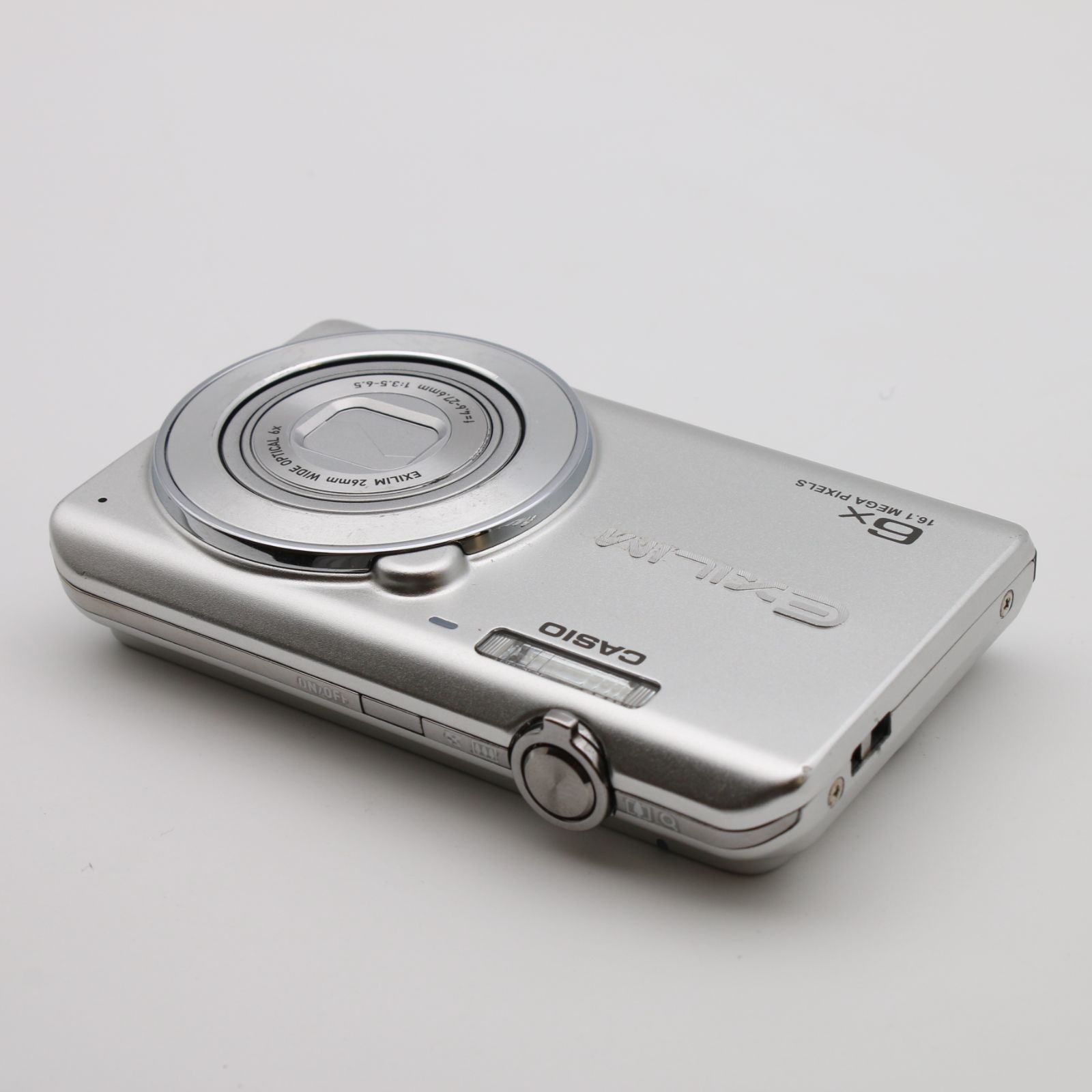 極上品】 CASIO EXILIM EX-ZS29 シルバー 広角26mm 光学6倍ズーム