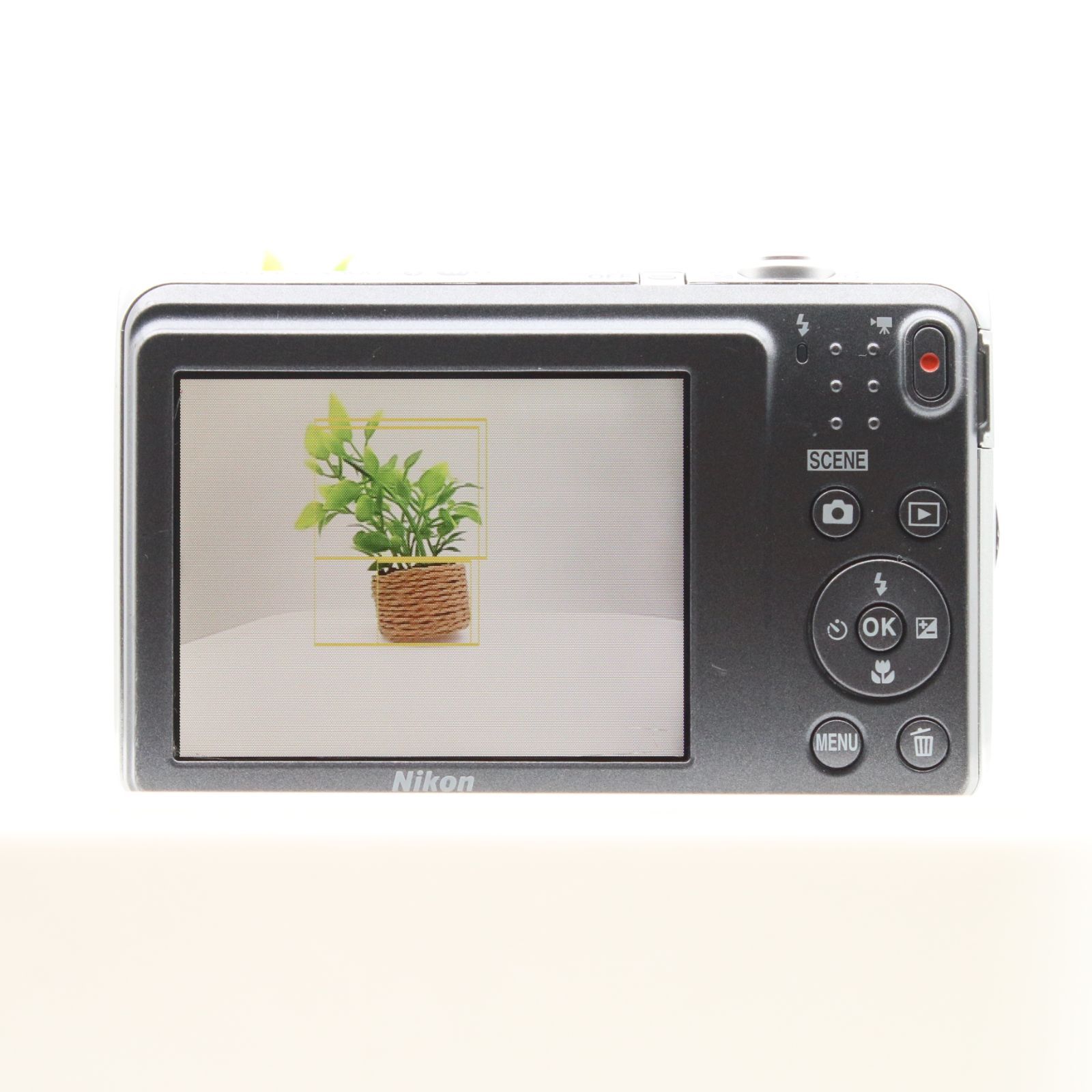 美品】 Nikon COOLPIX A300 光学8倍ズーム 2005万画素 シルバー