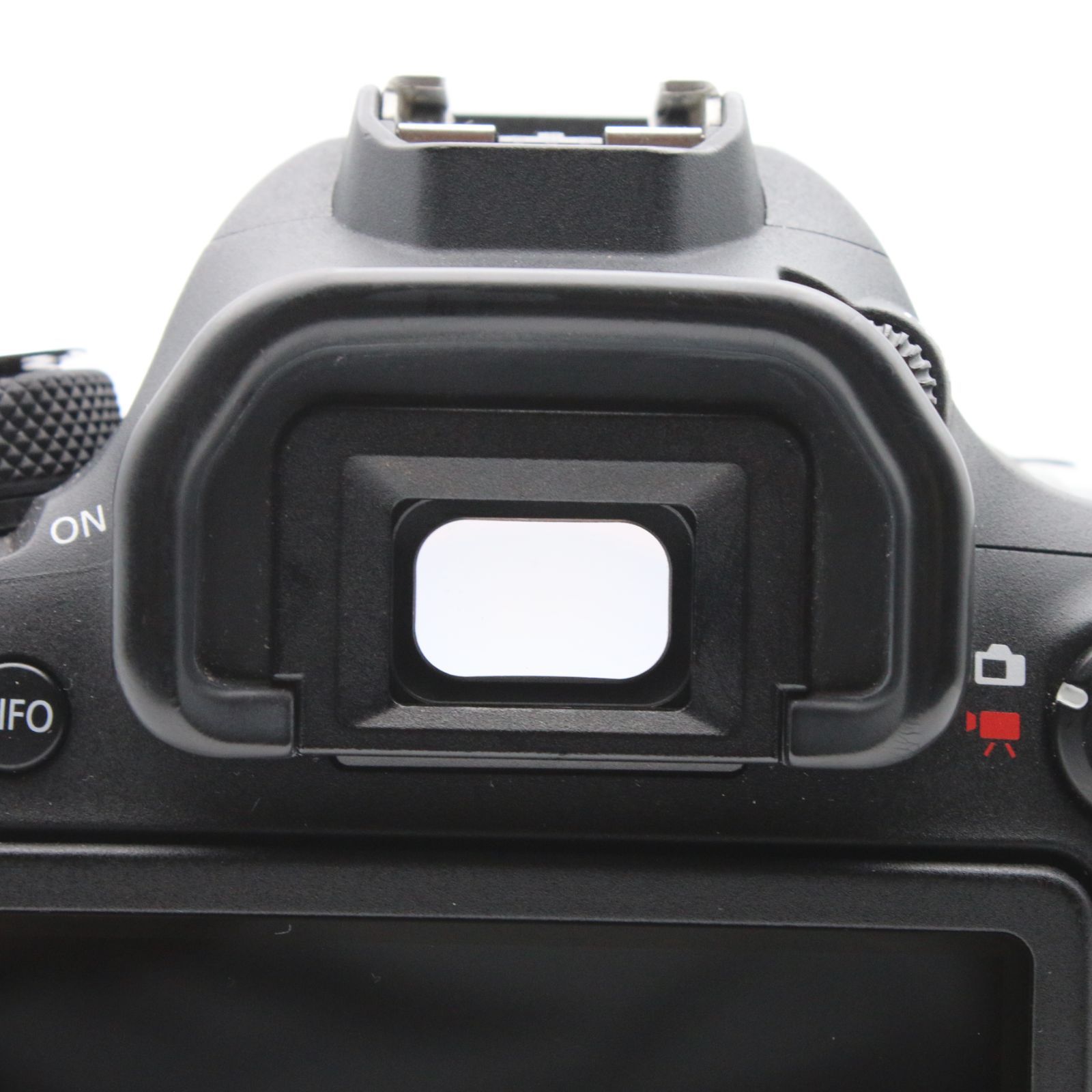 美品】 Canon EOS 6D Mark II ボディ EOS6DMK2 デジタル一眼レフカメラ