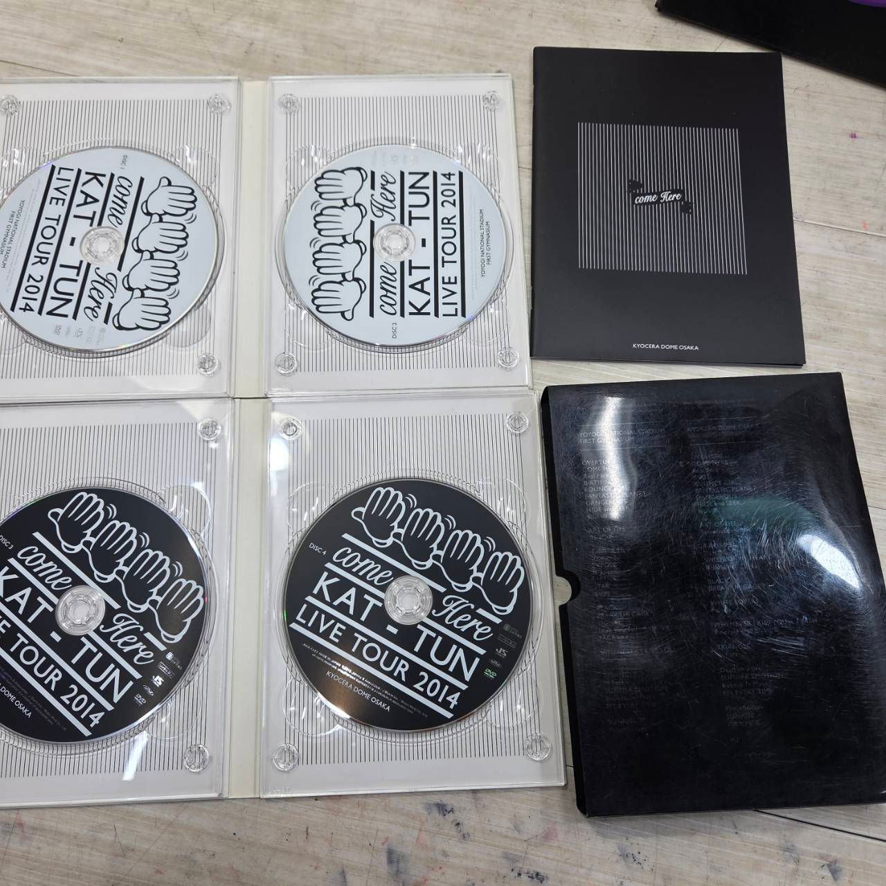お値下げしました！新品、初回限定含むカトゥーンまとめ売り 送料無料S94963 KAT-TUN カトゥーン CD DVD 9点セット まとめ 男性