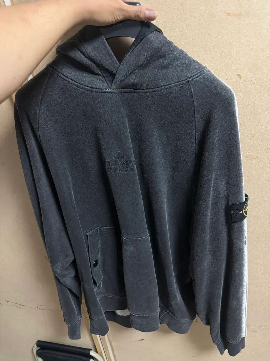 Supreme x STONE ISLAND フードTシャツ