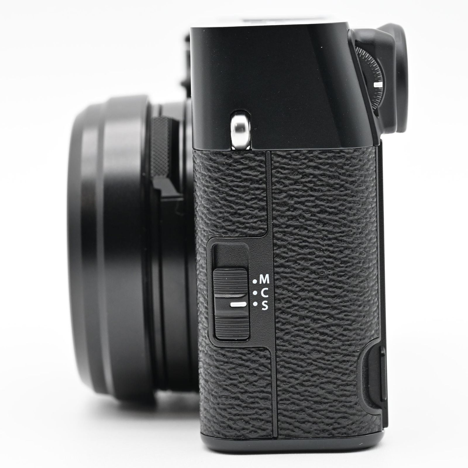 FUJIFILM X100VI ブラック ショット数 3192回 - メルカリ