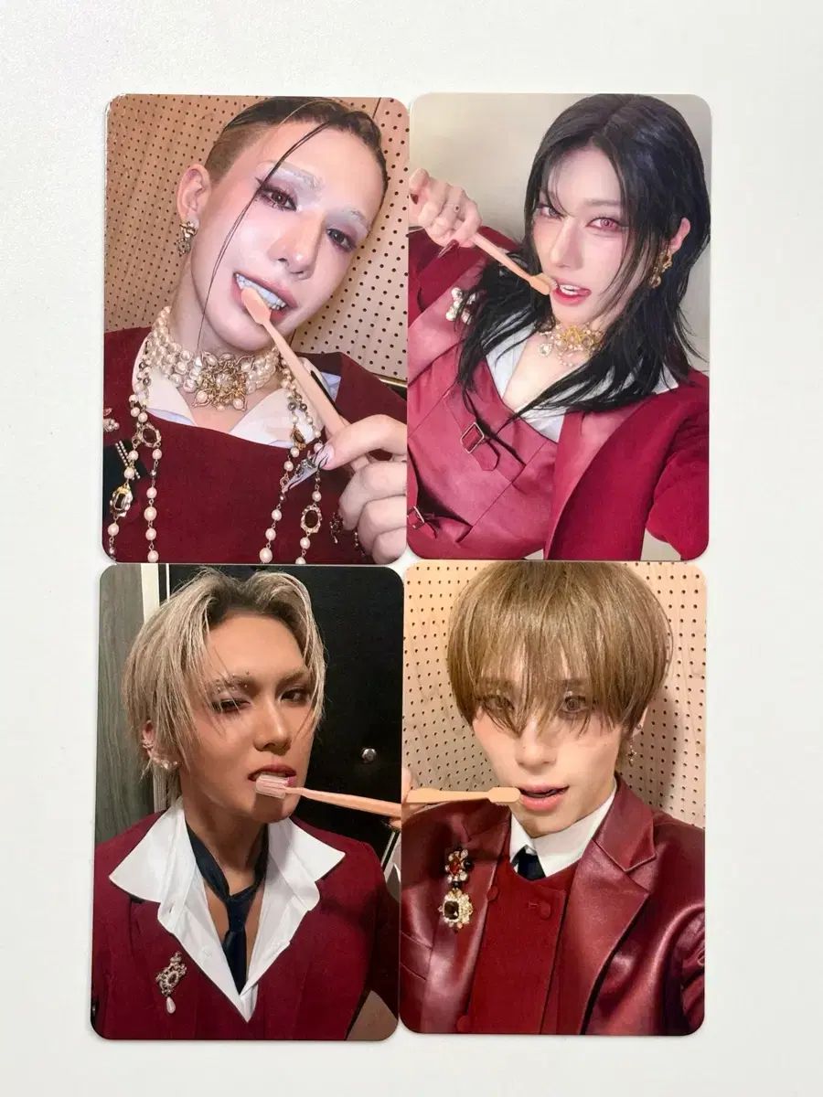 XLOV エクスラブ 羊 トレカ 未公開トレカ 4枚セット poca