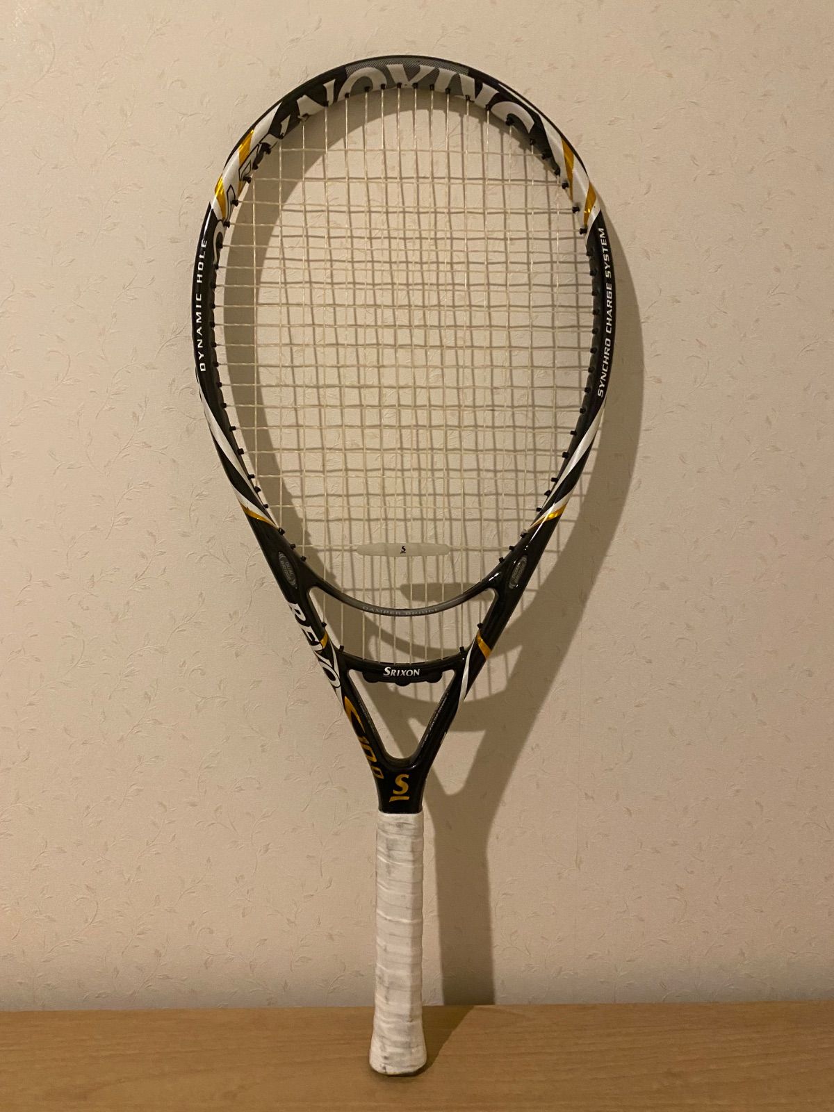 スリクソン REVO S 10.0 硬式テニスラケット SRIXON