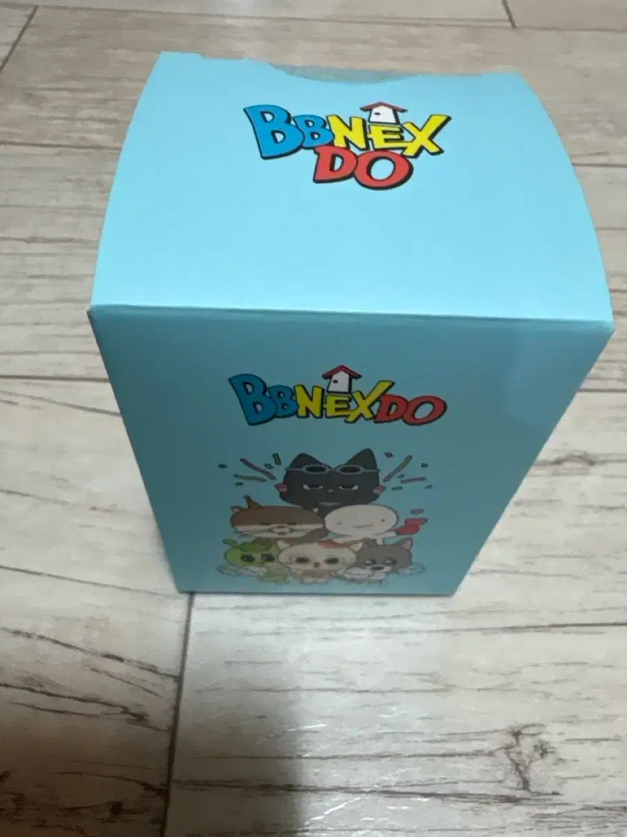 ネックフィギュア hedn