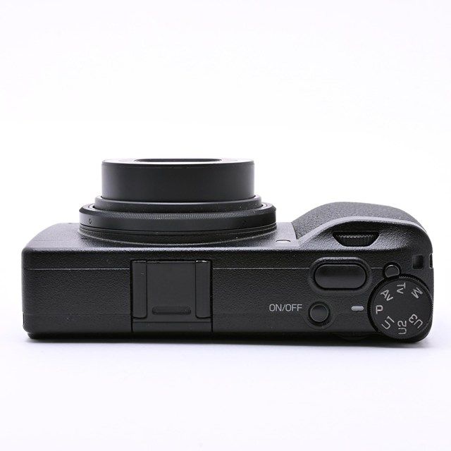 良品＞ RICOH GR III｜高級コンパクトデジタルカメラ｜シャッター数