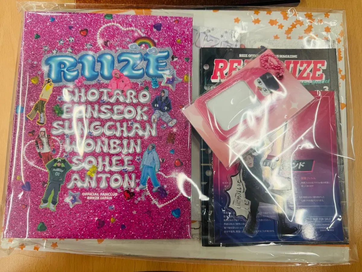 RIIZE（ライズ）ブリーズ ジャパン スペシャルキット 証明写真 ホルダー ミニフォトホルダー 含む ソヒ