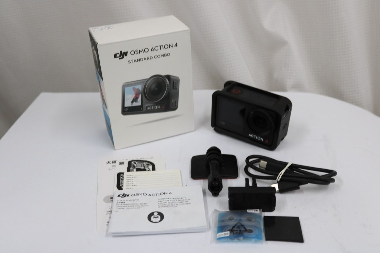 【美品 返品保証】 dji OSMO Action 4 アクションカメラ e13751