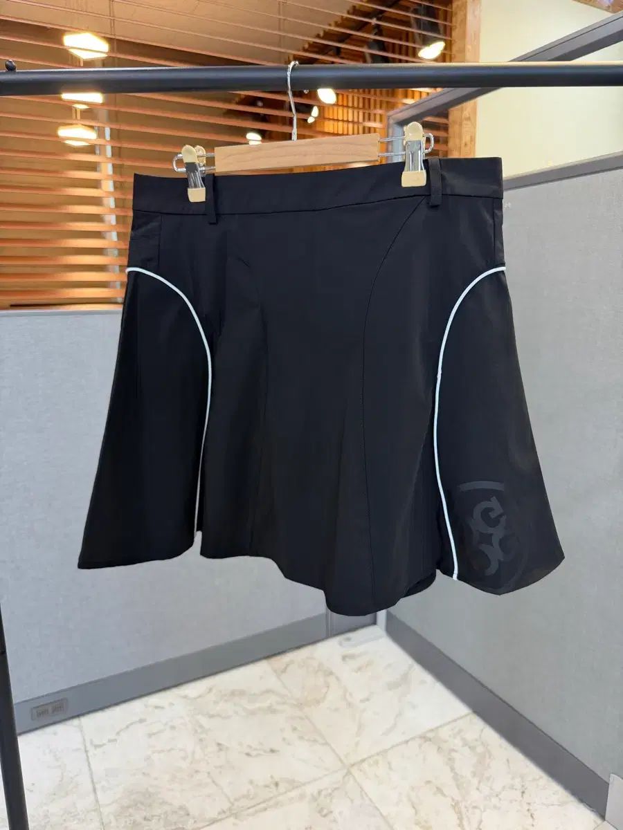 レディース ゴルフ スカート 現物