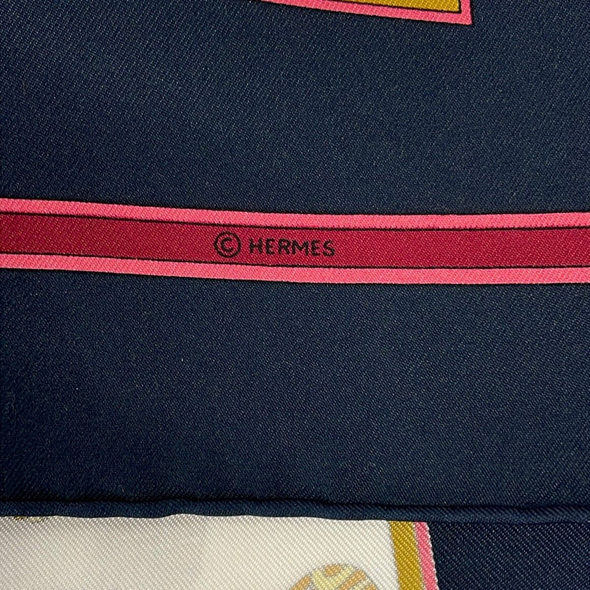 HERMES(エルメス) スカーフ カレ90 ダークネイビー×ボルドー×マルチ 
