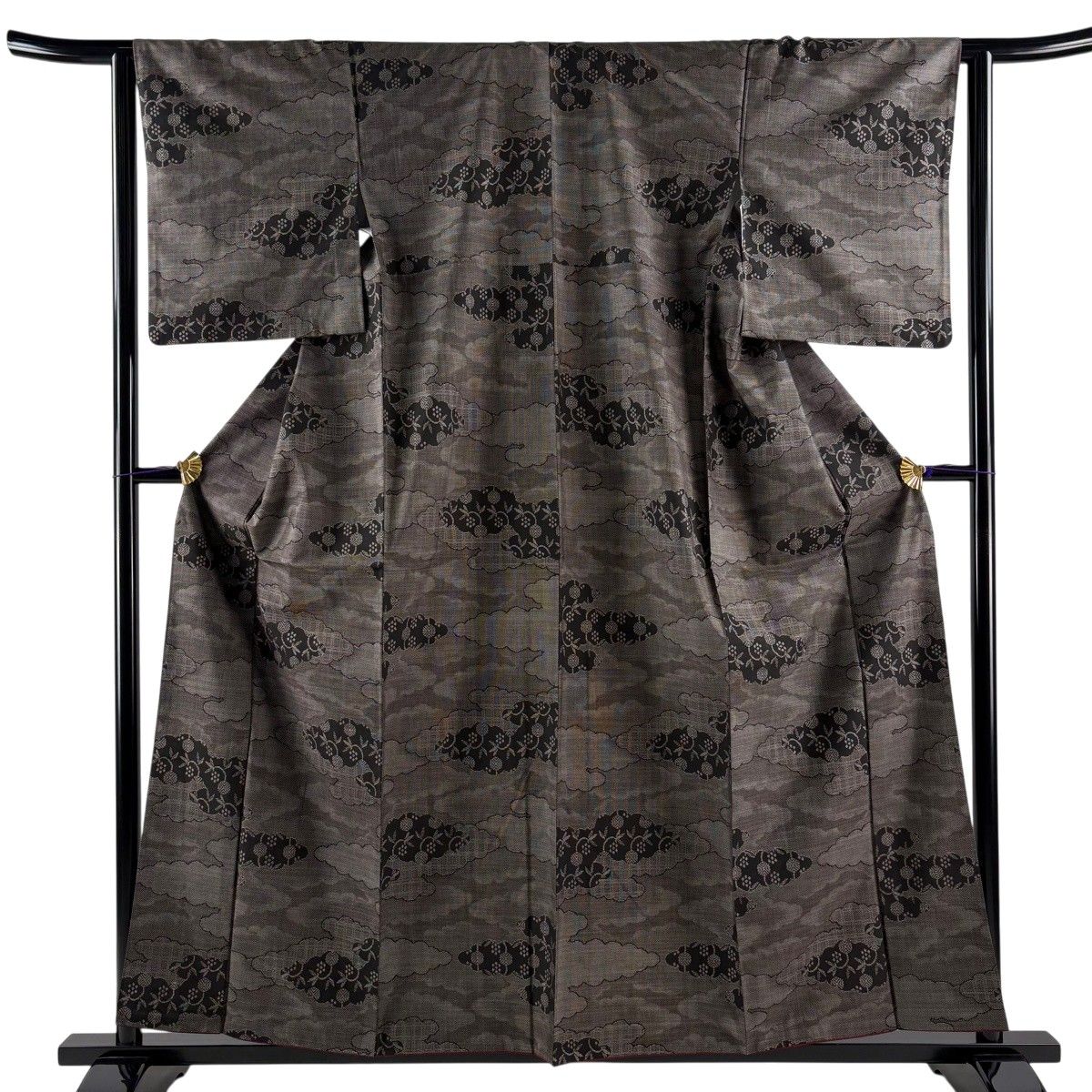 【美品】 大島紬 身丈159cm 裄丈63.5cm S 袷 都喜ヱ門 証紙 笹蔓 雲文 焦茶色 正絹 逸品 【中古】