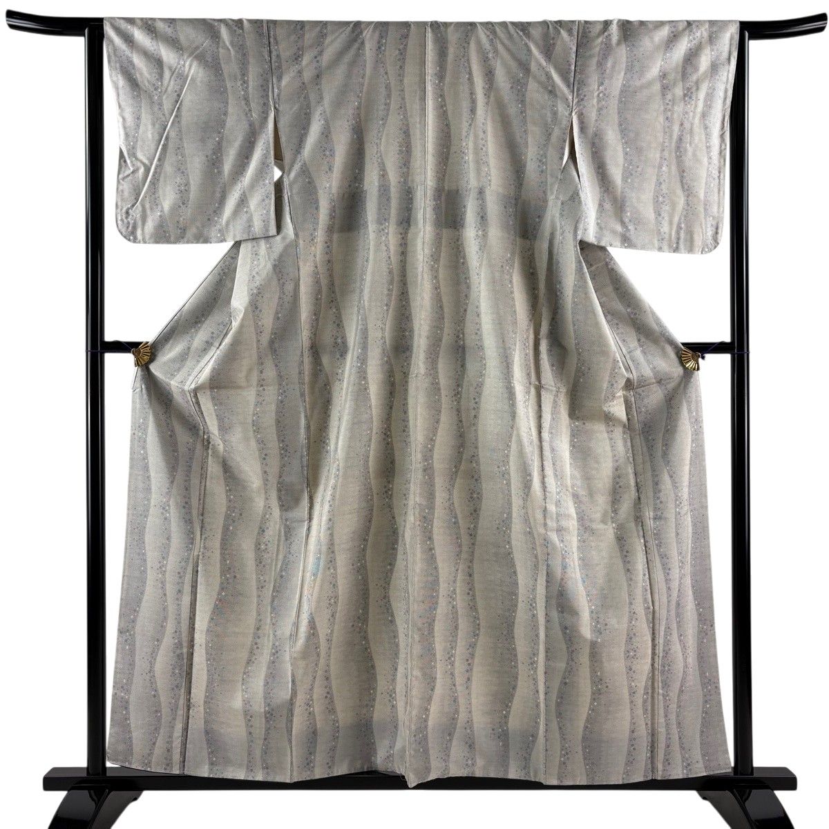 【美品】 大島紬 身丈158.5cm 裄丈63cm S 袷 都城 証紙 幾何学 灰白 正絹 逸品 【中古】