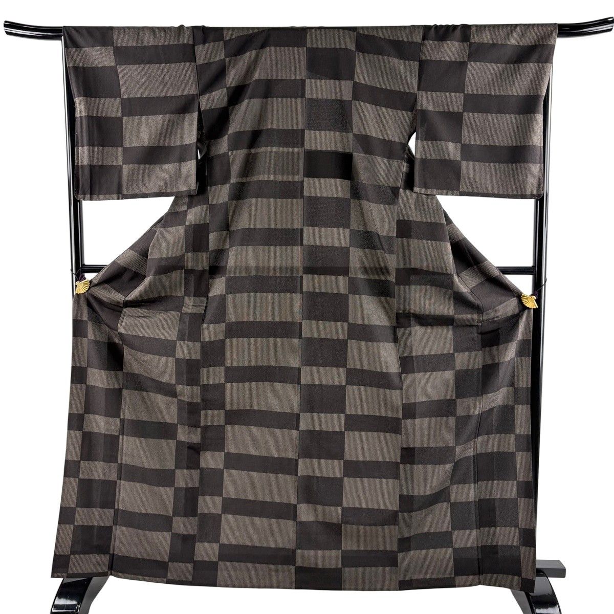 【美品】 紬 身丈167.5cm 裄丈67.5cm L 単衣 段縞 焦茶色 正絹 秀品 【中古】