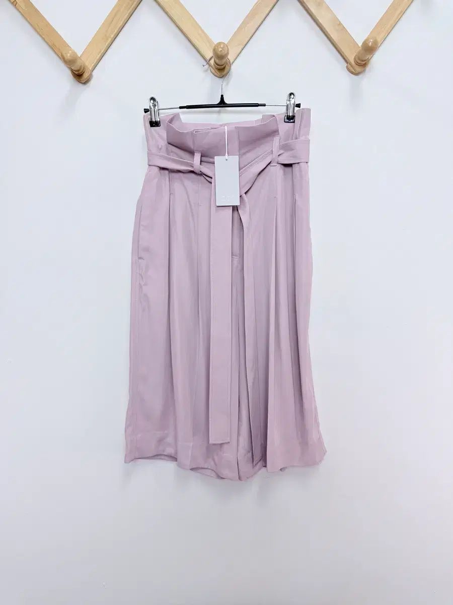 新品 COS コス ベルト ワイドパンツ