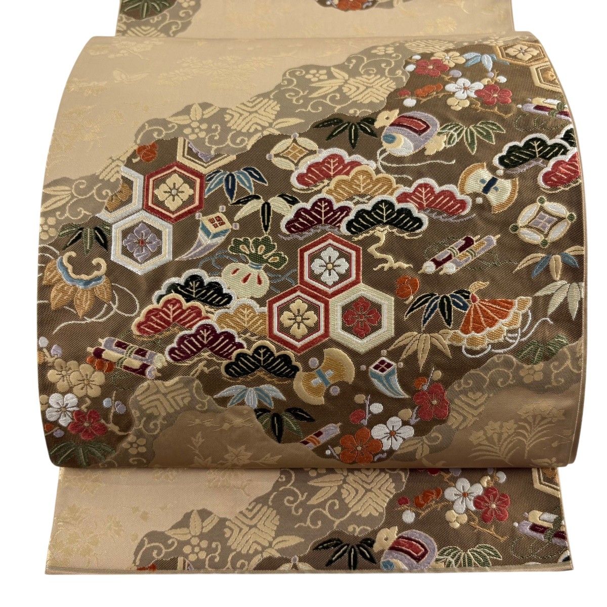 【美品】 袋帯 秀品 関西仕立て 松竹梅 宝尽くし 箔 薄茶色 六通 正絹 【中古】