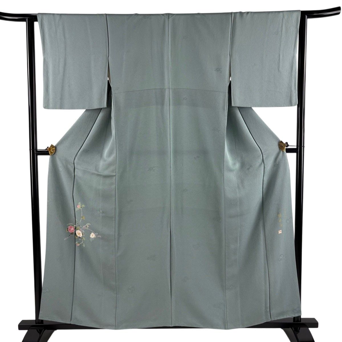 付下げ 身丈158cm 裄丈63.5cm S 袷 加賀の彩 落款 椿 地紋 灰緑 正絹 名品 【中古】