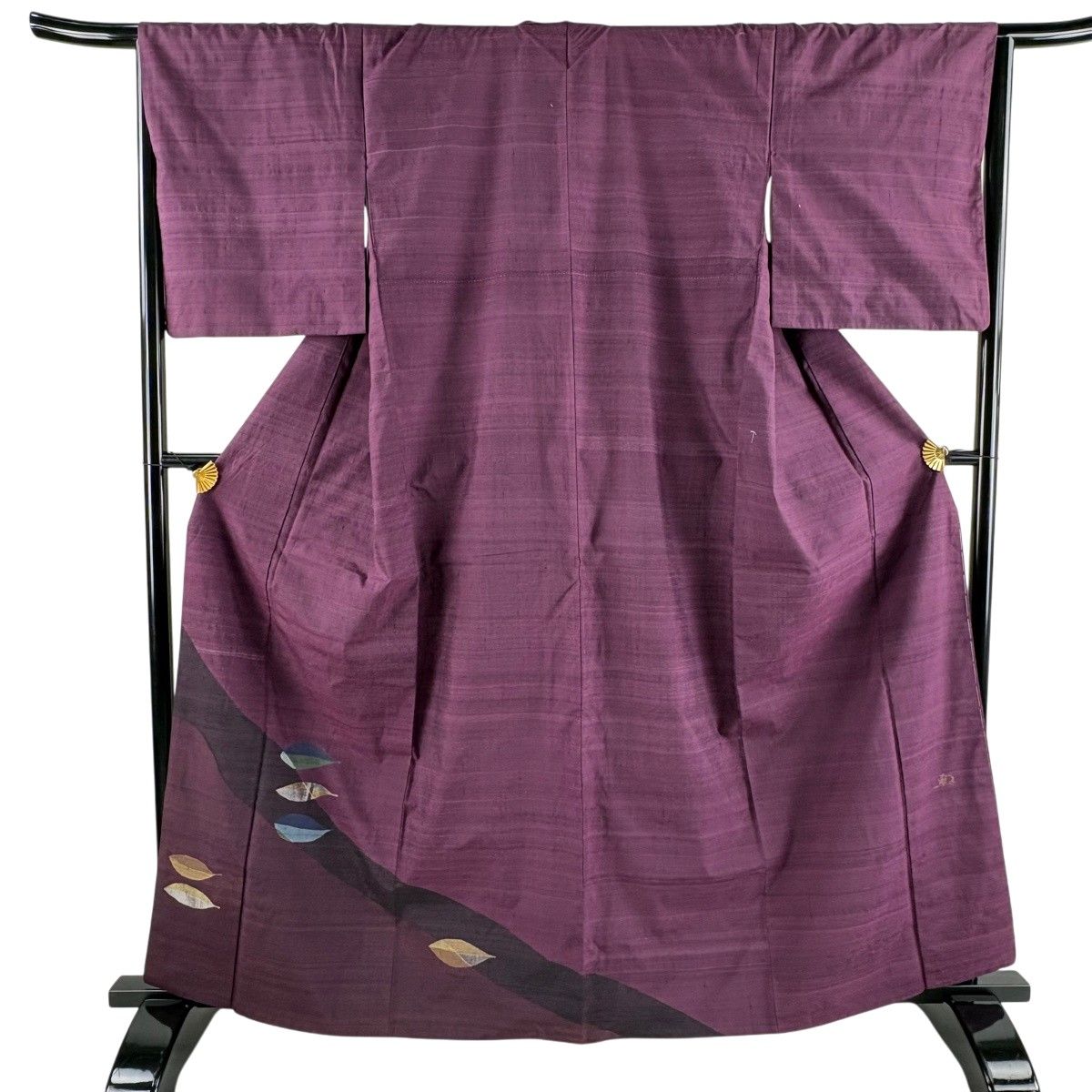 【美品】 付下げ 身丈164.5cm 裄丈66cm M 袷 能州紬地 ますいわ屋 落款 葉柄 金銀糸 濃紫 正絹 名品 【中古】