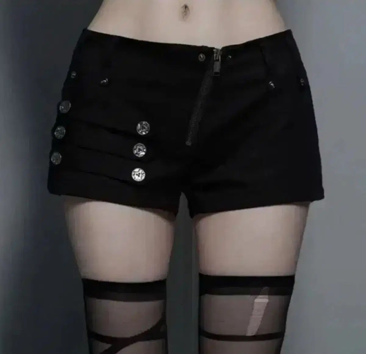 エトオソメ ナポレオン ショートパンツ ブラック