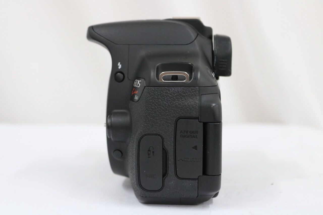 【美品 返品保証】 【シャッター3292回】キャノン Canon EOS Kiss X6i デジタル一眼 e13821