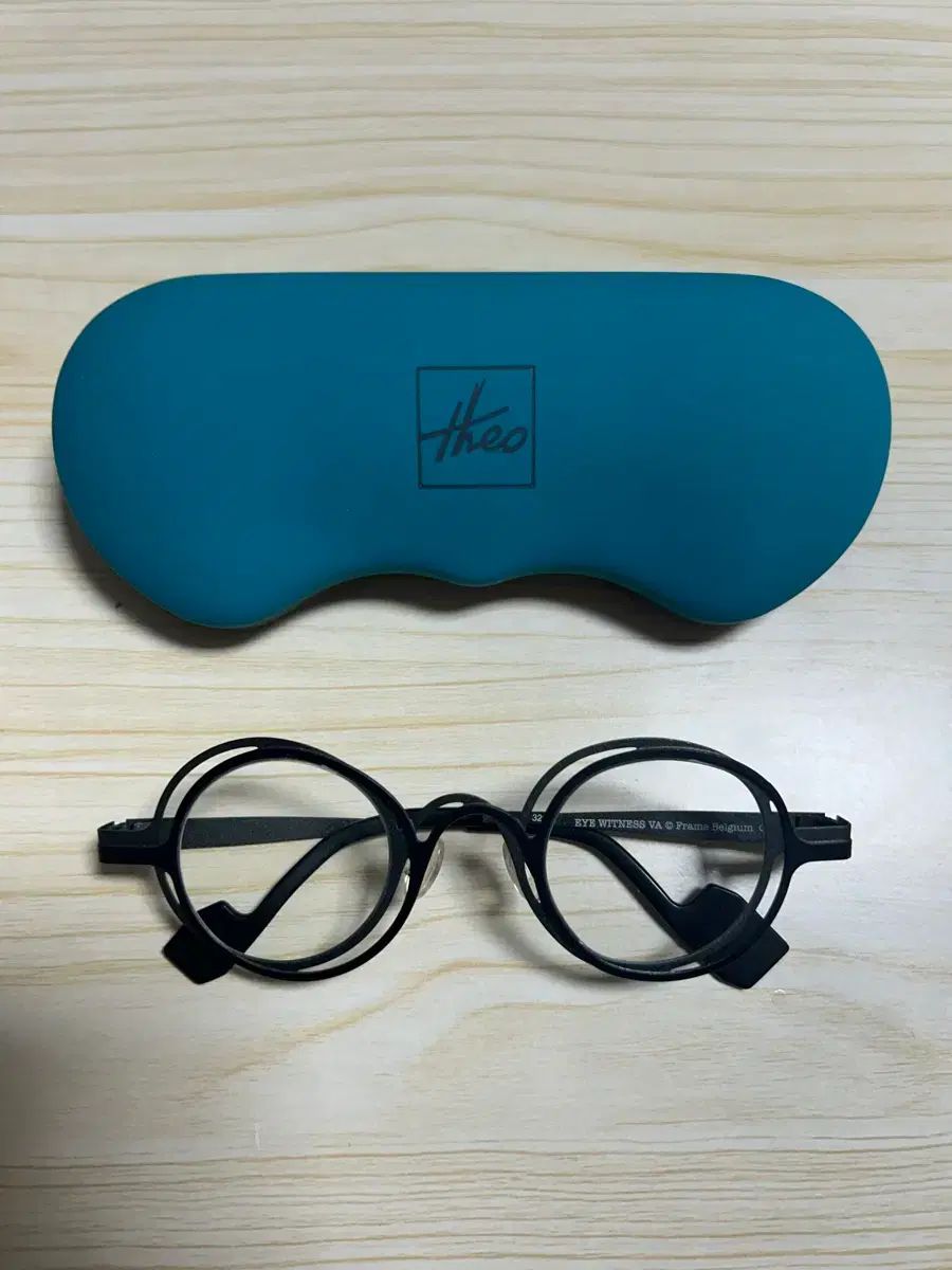 theo VA(テオメガネ) 321 黒COLOR 出品