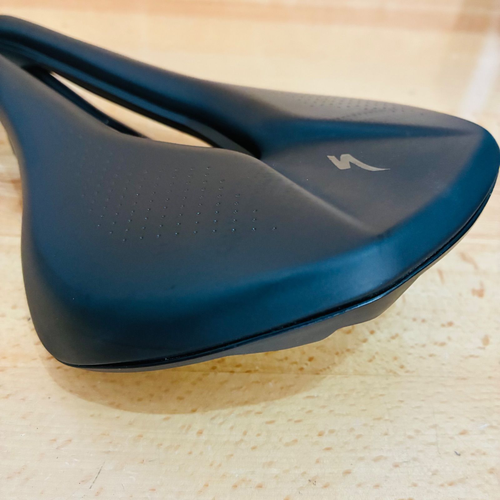 即発送】 SPECIALIZED POWER EXPERT サドル スペシャライズド HOLLOW