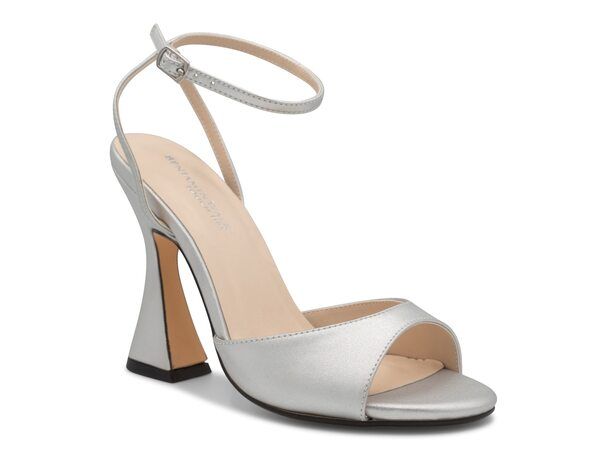 ベンジャミンウォーク レディース シューズ サンダル Touch Ups by Benjamin Walk Quinn Sandal Silver Metallic シルバー