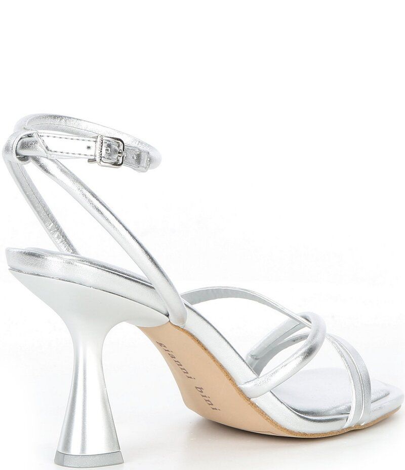 ジャンビニ レディース シューズ サンダル レザー Gianni Bini Rondo Leather Strappy Square Toe Dressandalsilver シルバー