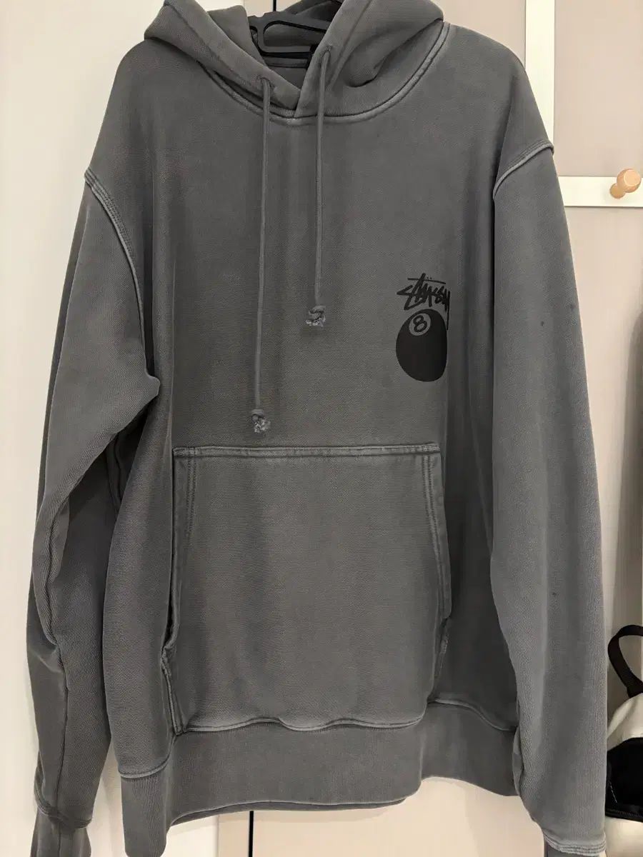 XL STUSSY 8ボール PIGMENT WHOフーディー