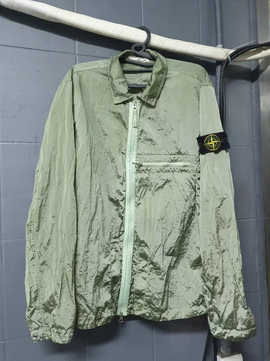 STONE ISLAND ストーンアイランド ナイロン メタル ウィンドブレーカー ジャケット ライトグリーン