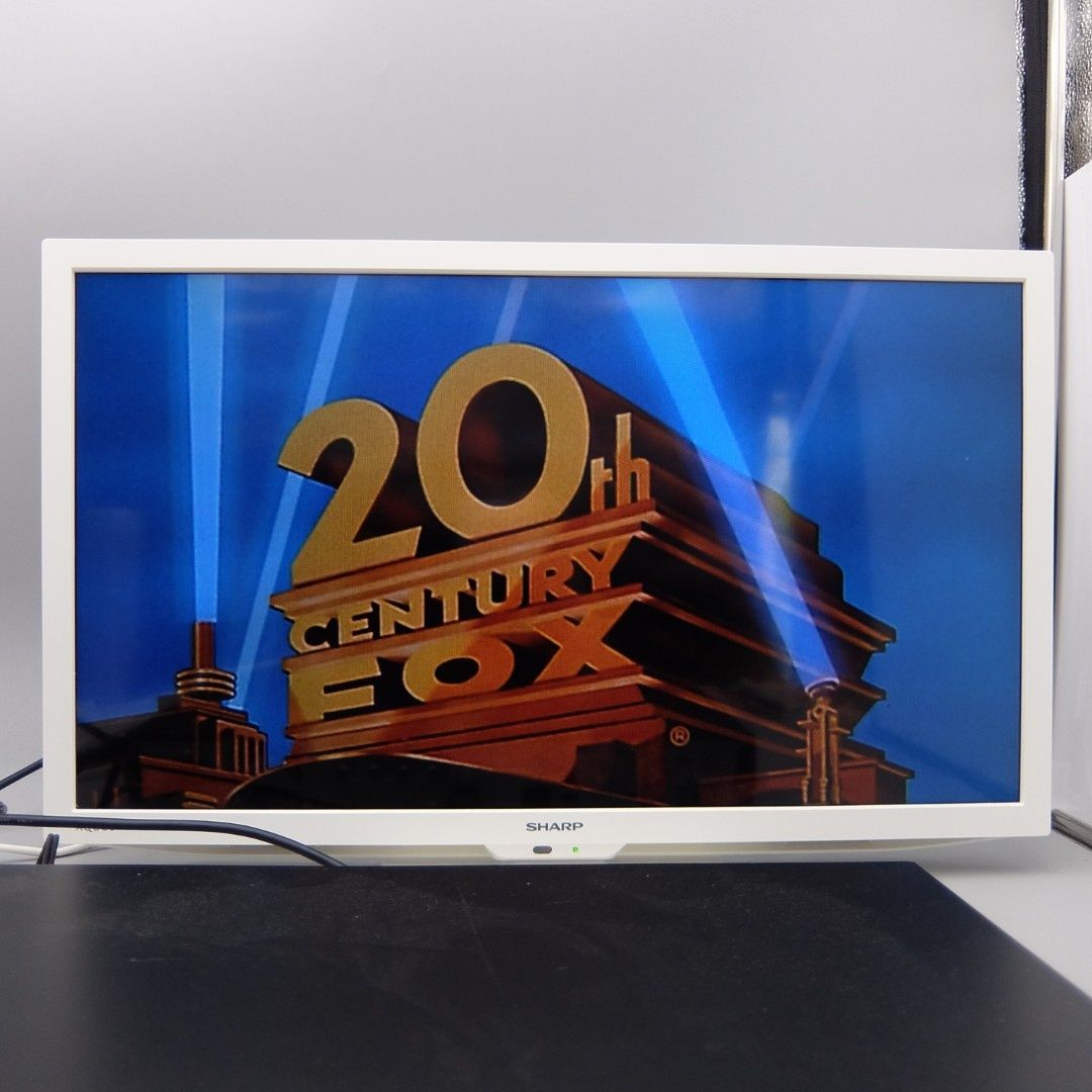 美品】シャープ 24V型 液晶 テレビ AQUOS 2T-C24DE-W ハイビジョン 外