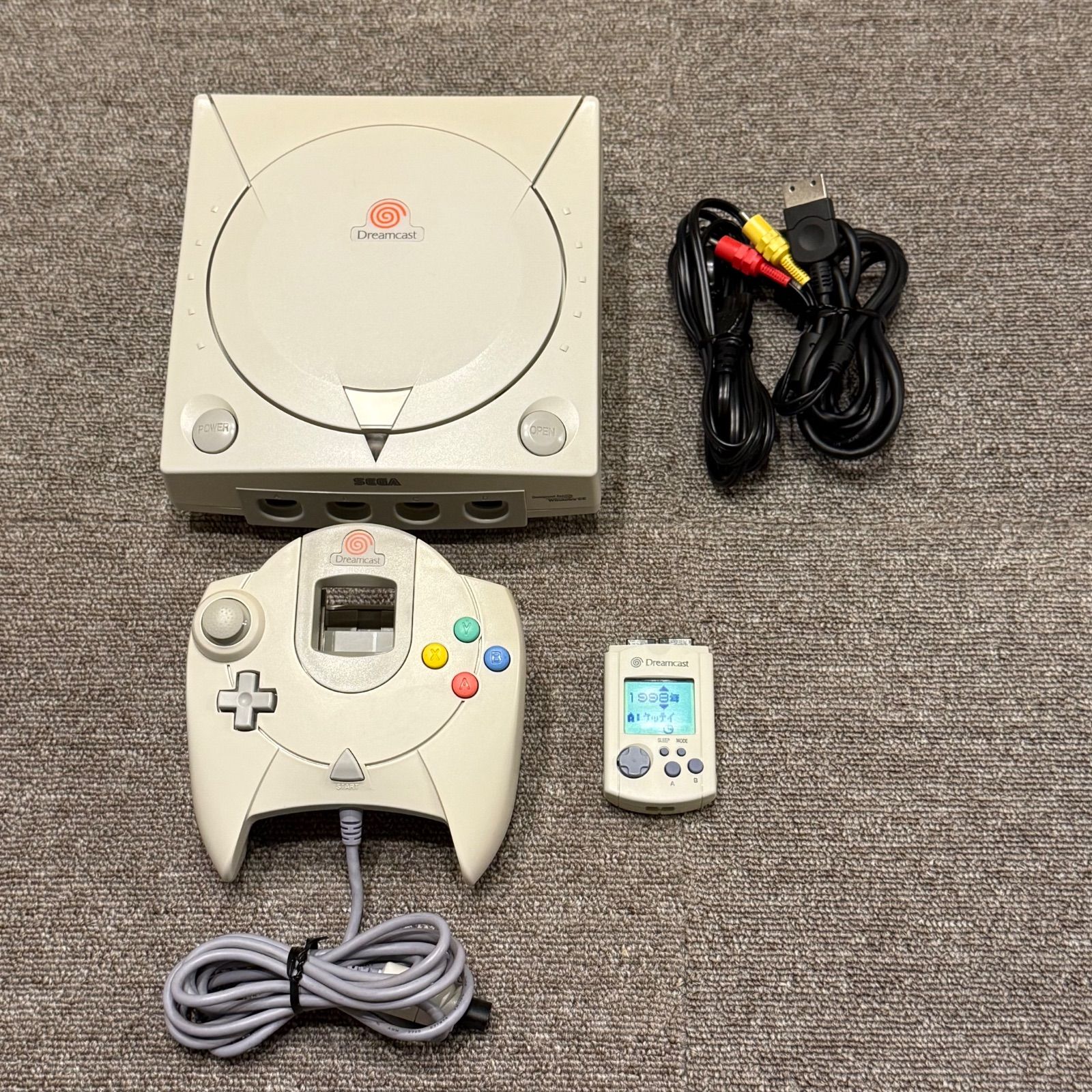 6-110 ドリームキャスト 本体 HKT-3000