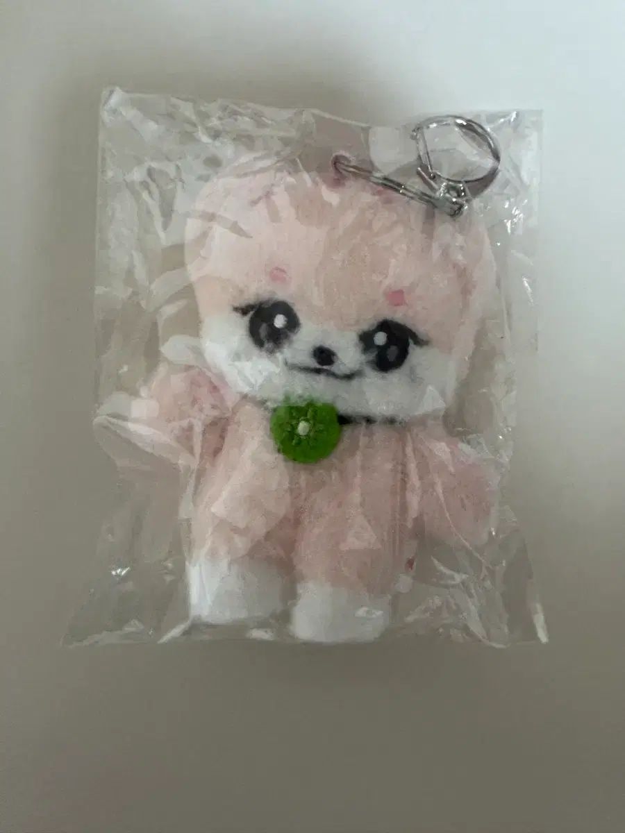 MINIVE IVE（アイヴ） ERANG-E(イランイ) PLUSH 10cm キーホルダー