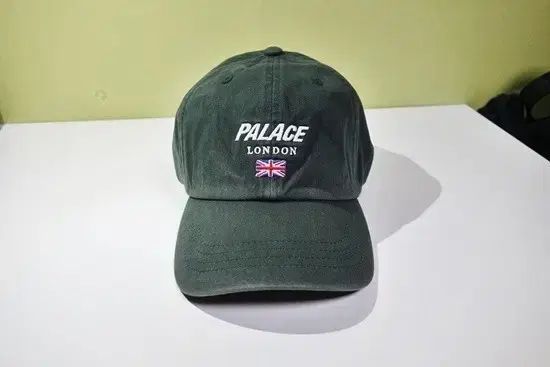 パレス Palace ロンドン ピグメント 6パネル 帽子 フォレスト グリーン