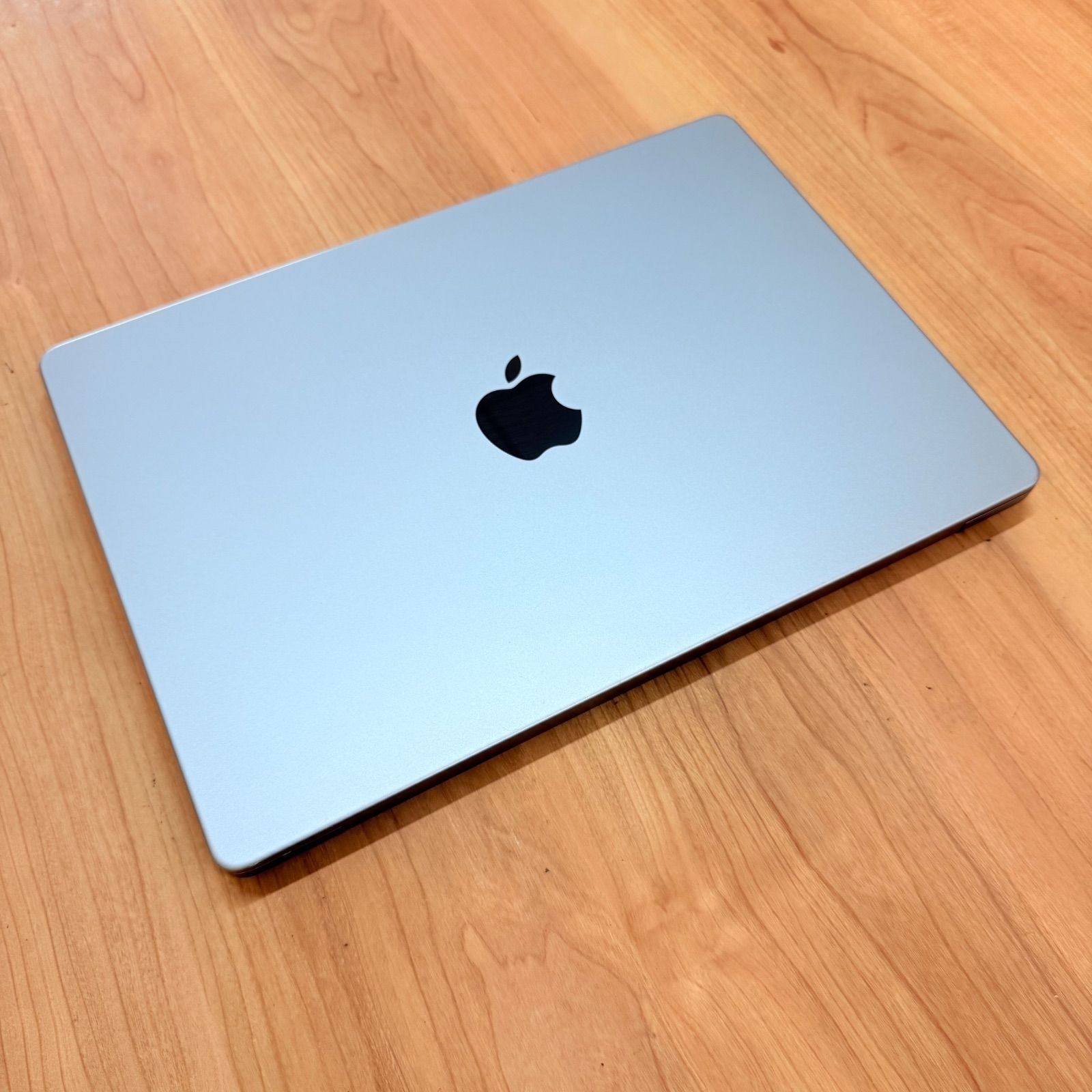 美品】MacBook Pro 14