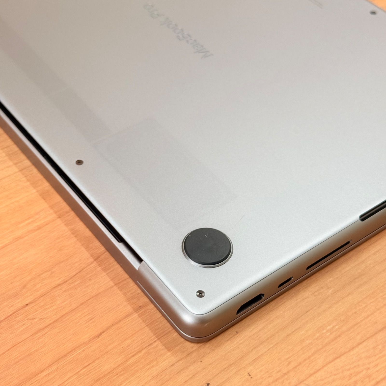 美品】MacBook Pro 14