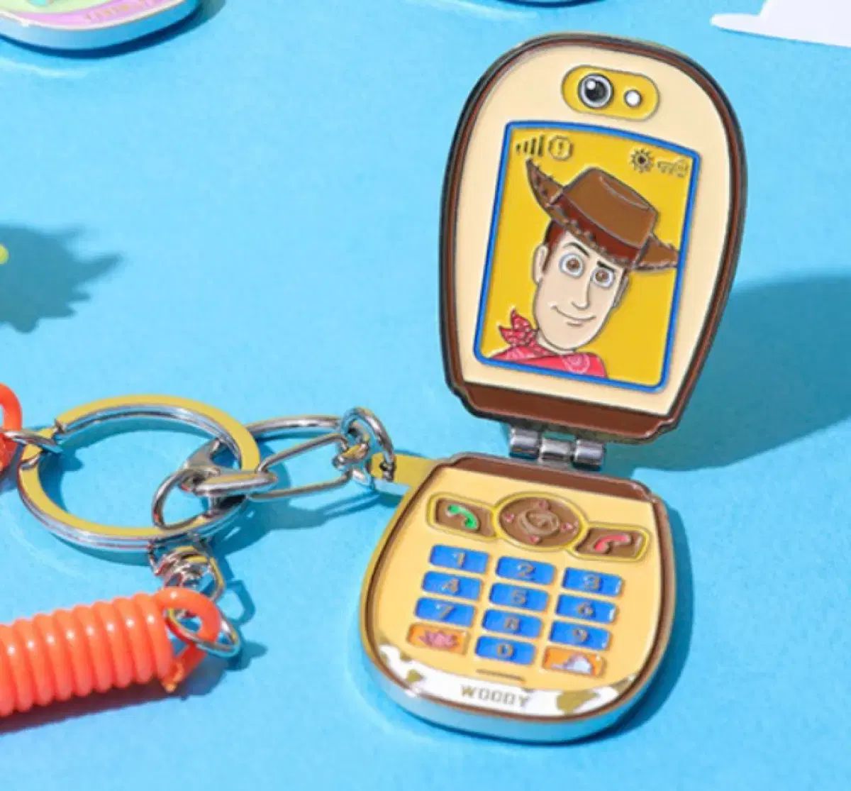 (出品)MEGABOX トイストーリー ウッディ スマートフォン キーホルダー