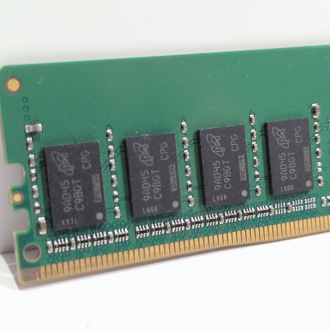 Crucial 8GB DDR4-2666 メモリ 中古 - メルカリ