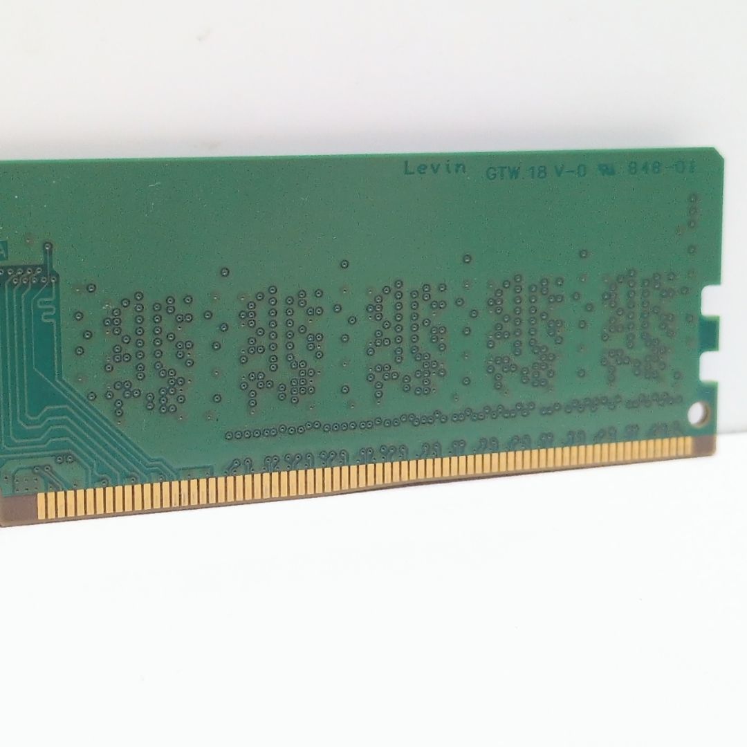 Crucial 　メモリ　中古 Crucial 8GB DDR4-2666 メモリ 中古 - メルカリ