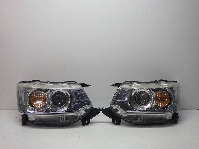 ワゴンRスティングレー ヘッドライト左右 HID MH44S 後期 100-59271 AH 35320/35120-72M71 コーティング ブルー 美品 260611206