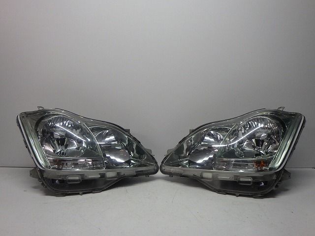 18系クラウン ロイヤル ヘッドライト左右 HID GRS180/183 前期 30-301 K 81150/81110-30A60 コーティング 綺麗 260617301