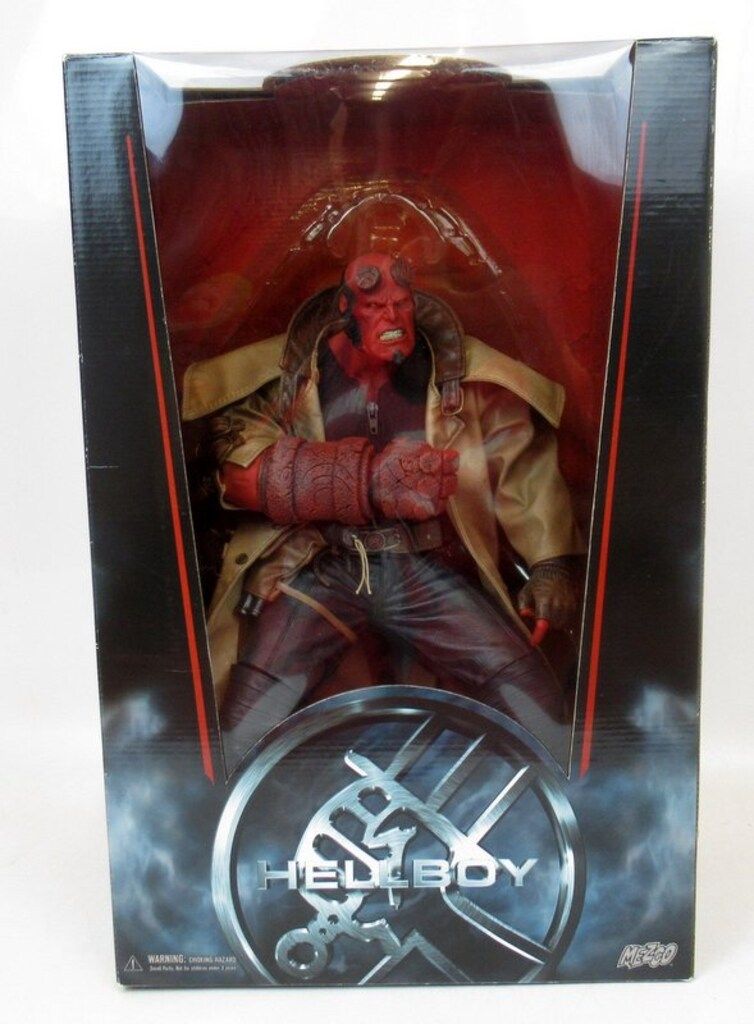 MEZCO (ACTION FIGURE) HELLBOY (短角 / 口開け) 18インチ