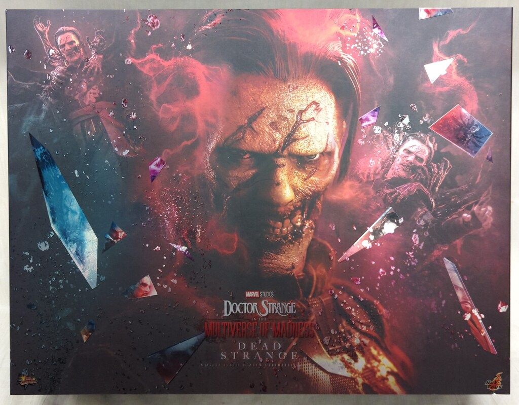 HOTTOYS MOVIE MASTERPIECE DEAD STRANGE MMS654