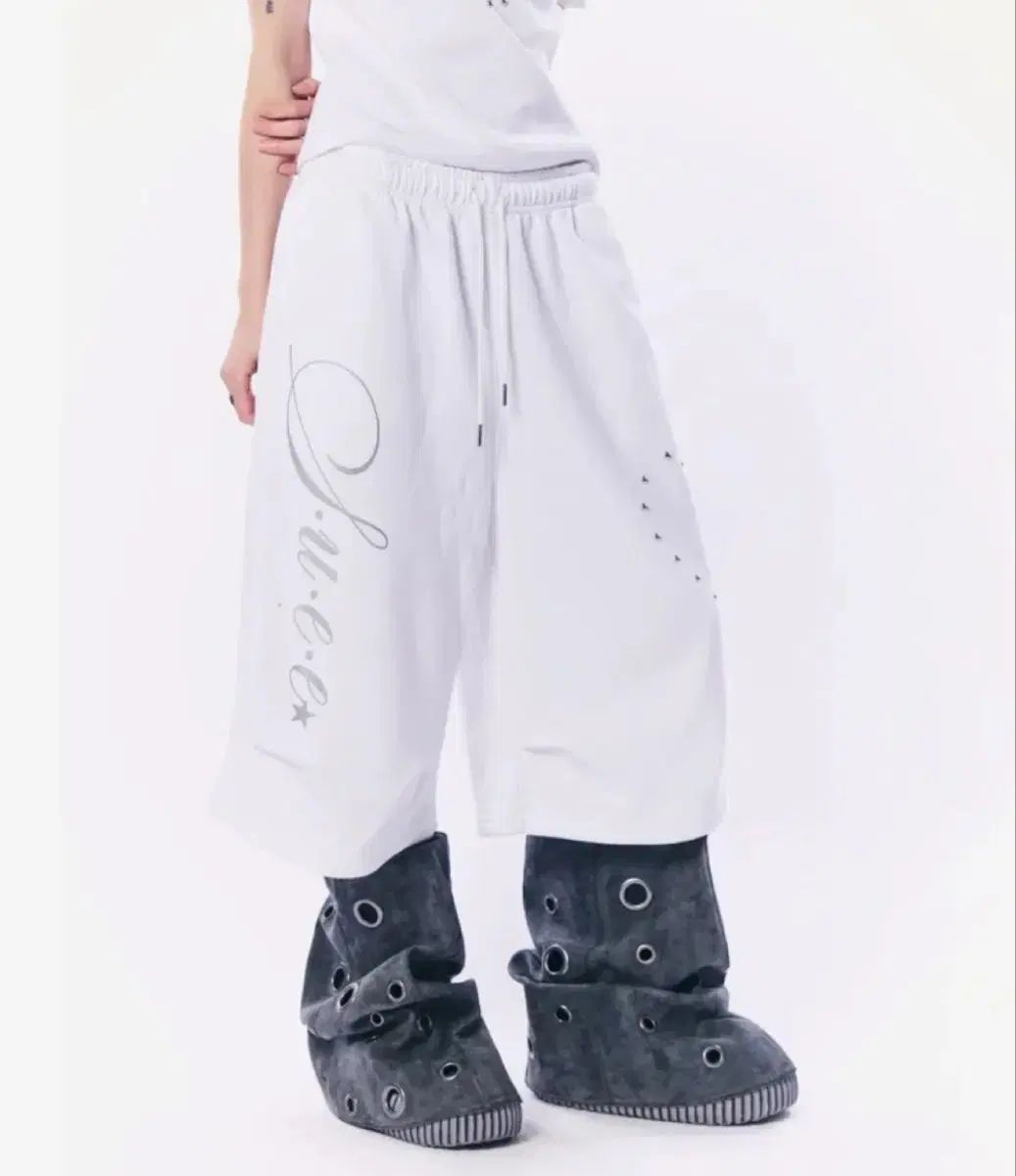 新品 セットアップ エクス STUOFFICE HEART STUD LOGO BERMUDA PAN