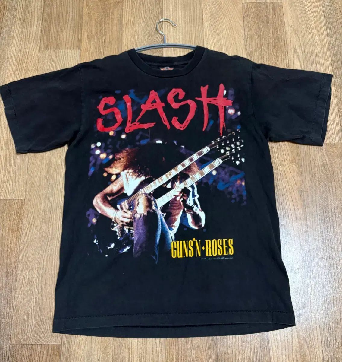 L ロックイーグルガンズアンドローゼズスラッシュ バンドTシャツ
