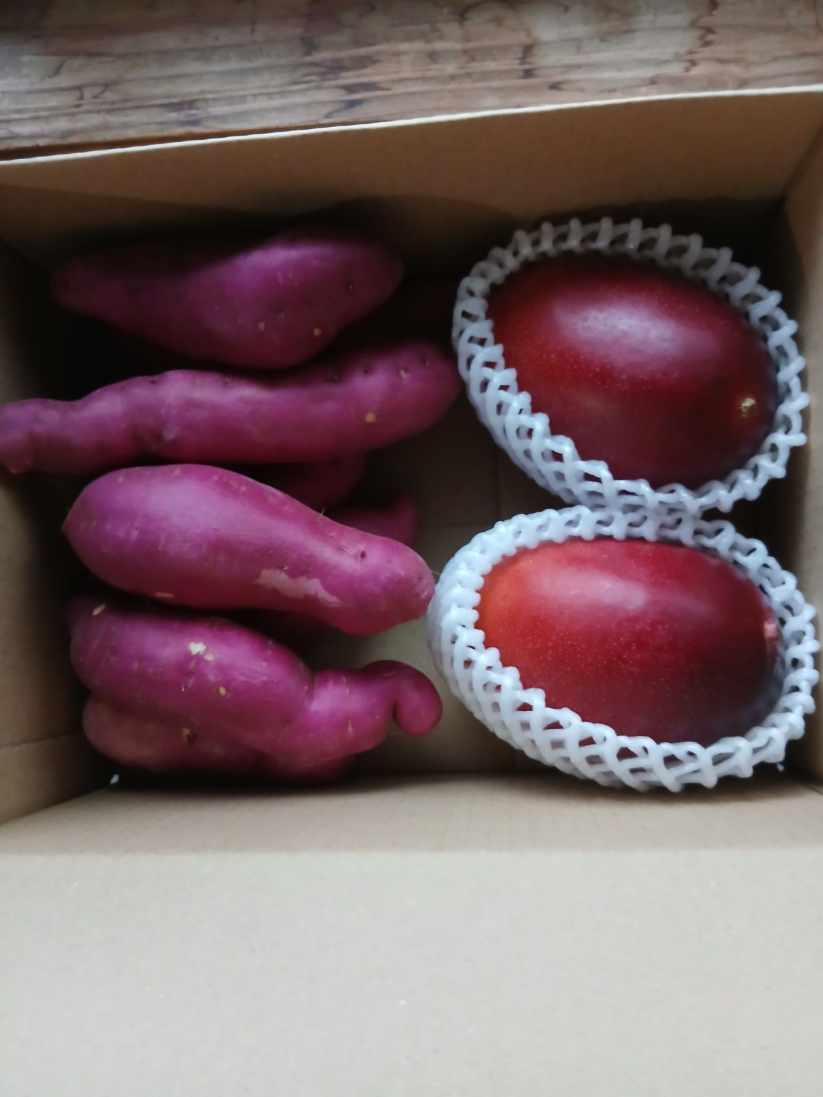 宮崎マンゴー２玉700g プラスほりたてお芋1kgプレゼント２セット 宮崎完熟マンゴー2玉700g＆お芋1kgプレゼント - メルカリ