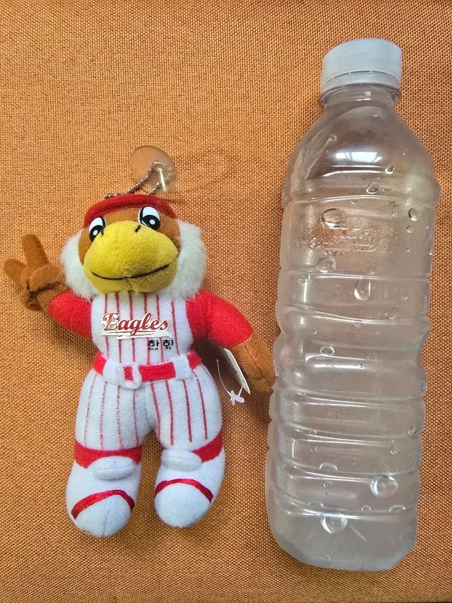 ハンファ・イーグルス マスコットぬいぐるみ