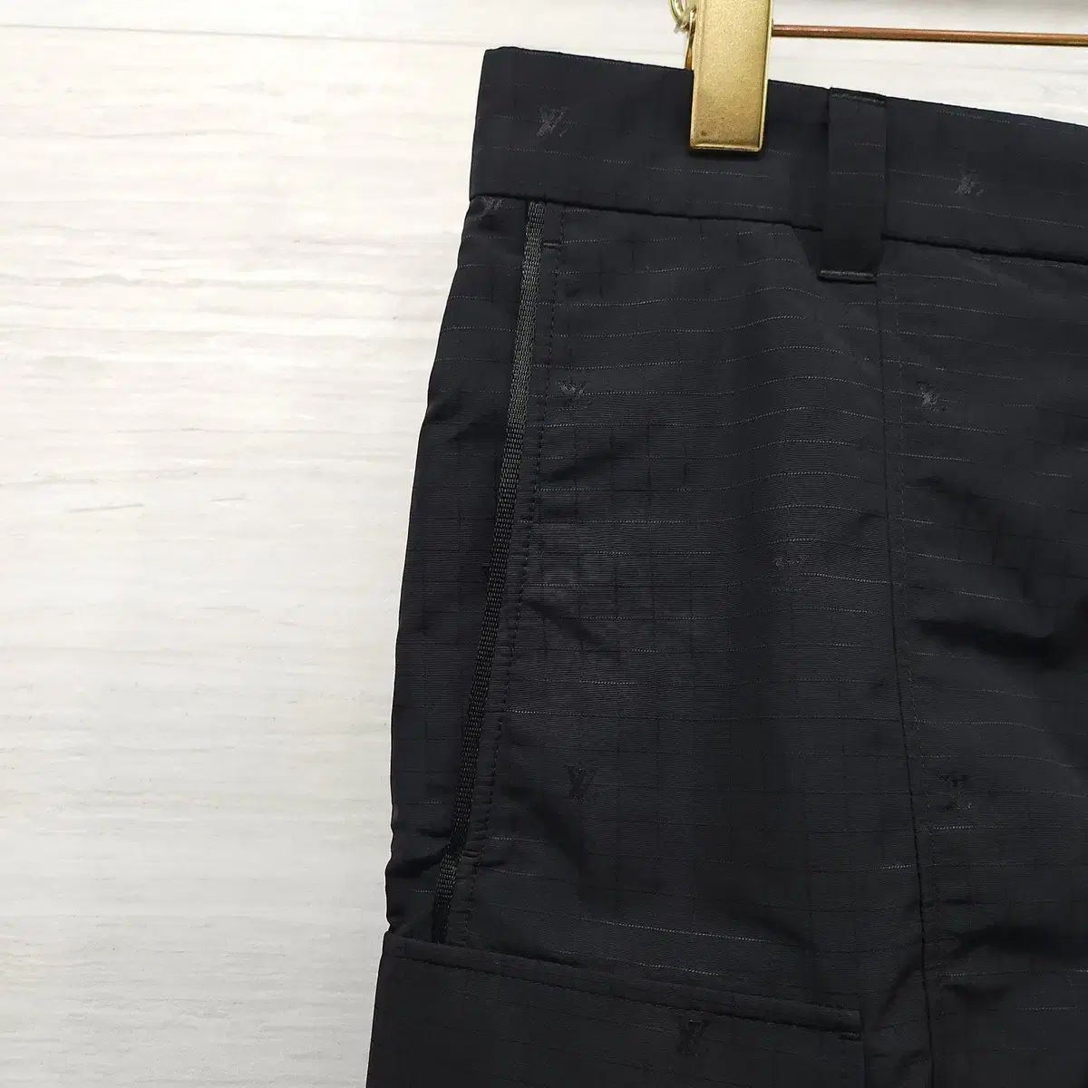 一番の贈り物46 / ルイヴィトン LV リップストップ カーゴ ショーツ